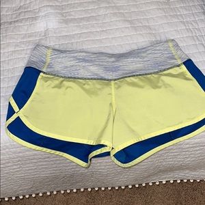 Lululemon speed ups 2.5” inseam